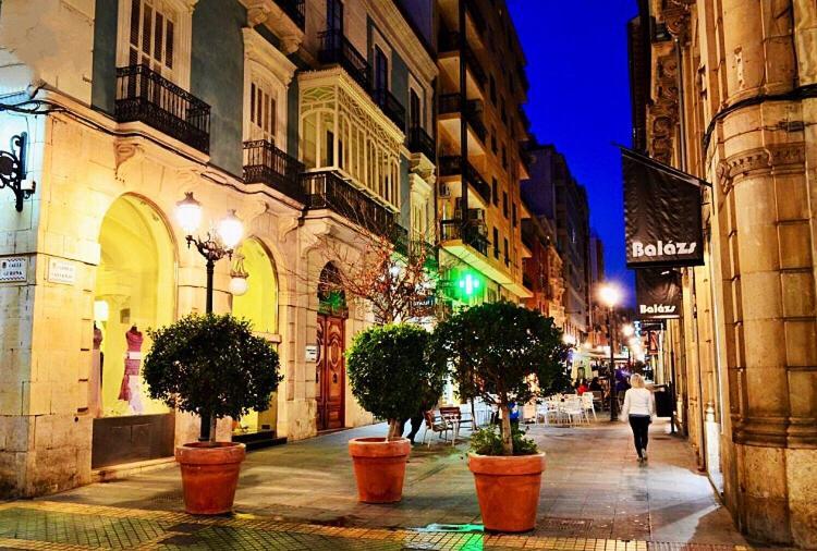 Alicante Centre ,Plage Et Quartier Anime,Wifi ,Climatisation 外观 照片